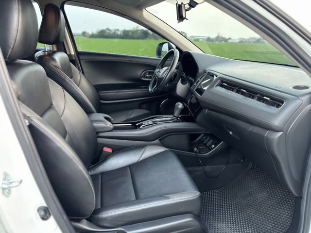 #HRV #本田休旅 #代步首選 #省油神車 #中古車推薦  第9張相片