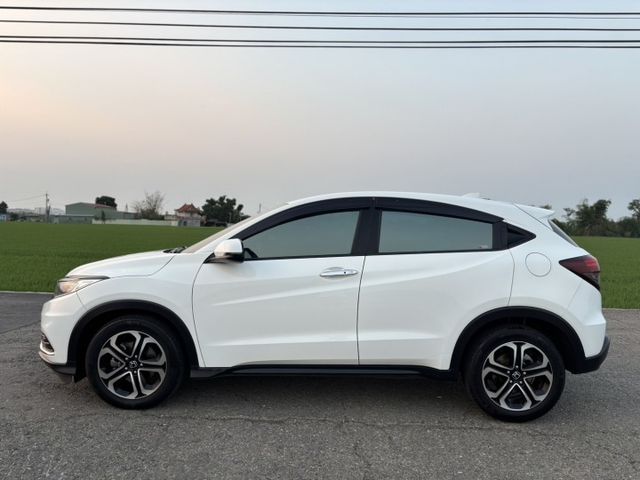 #HRV #本田休旅 #代步首選 #省油神車 #中古車推薦  第16張相片