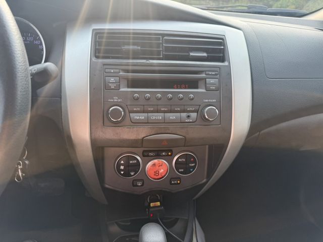 ✔ 五人座大空間 乘坐舒適不擁擠 ✔ 後座可傾倒 行李空間靈活運用 ✔ 載人載貨兩相宜 超實用  第8張相片