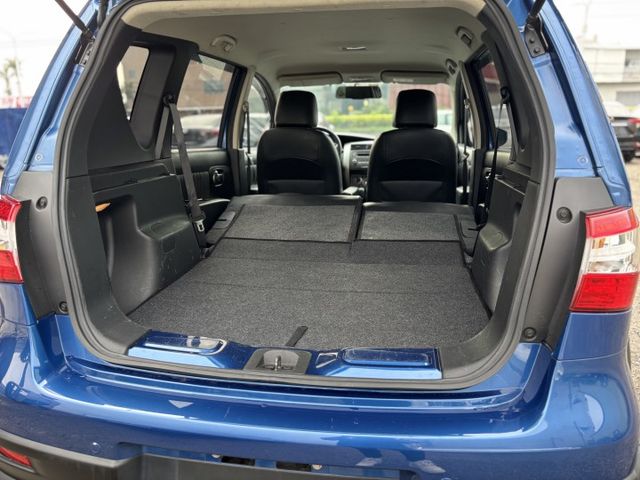 ✔ 五人座大空間 乘坐舒適不擁擠 ✔ 後座可傾倒 行李空間靈活運用 ✔ 載人載貨兩相宜 超實用  第12張相片