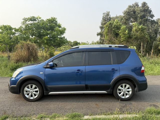 ✔ 五人座大空間 乘坐舒適不擁擠 ✔ 後座可傾倒 行李空間靈活運用 ✔ 載人載貨兩相宜 超實用  第13張相片