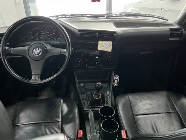 1989 BMW E30 316i 全車無生鏽 實跑17萬準 全車整理完成 正BBS鋁圈 改裝避震器 車門遙控啟閉  第8張相片