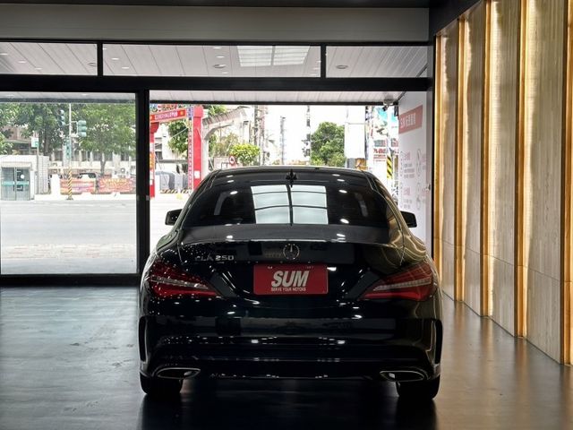 2017  CLA250 AMG 小改款總代理 稀有跟車系統 原鈑件 里程11萬/全景天窗/p20跟車  第5張相片