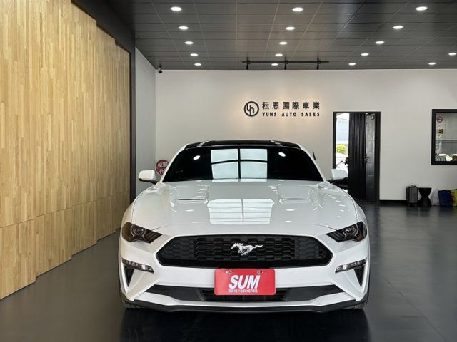 2018 Ford Mustang  2.3野馬  原鈑件  改裝Brembo大六卡鉗配通風碟BBS輪框 改裝引擎蓋  第2張相片