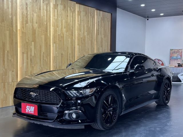 2016 Ford Mustang 2.3Ecoboost 里程13萬 市場稀有 黑大般  第1張相片