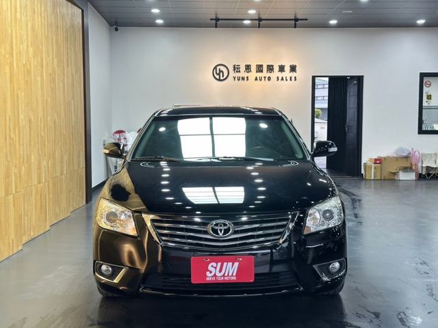 2010 Toyota Camry 2.0E 1年跑不到1萬公里  第2張相片