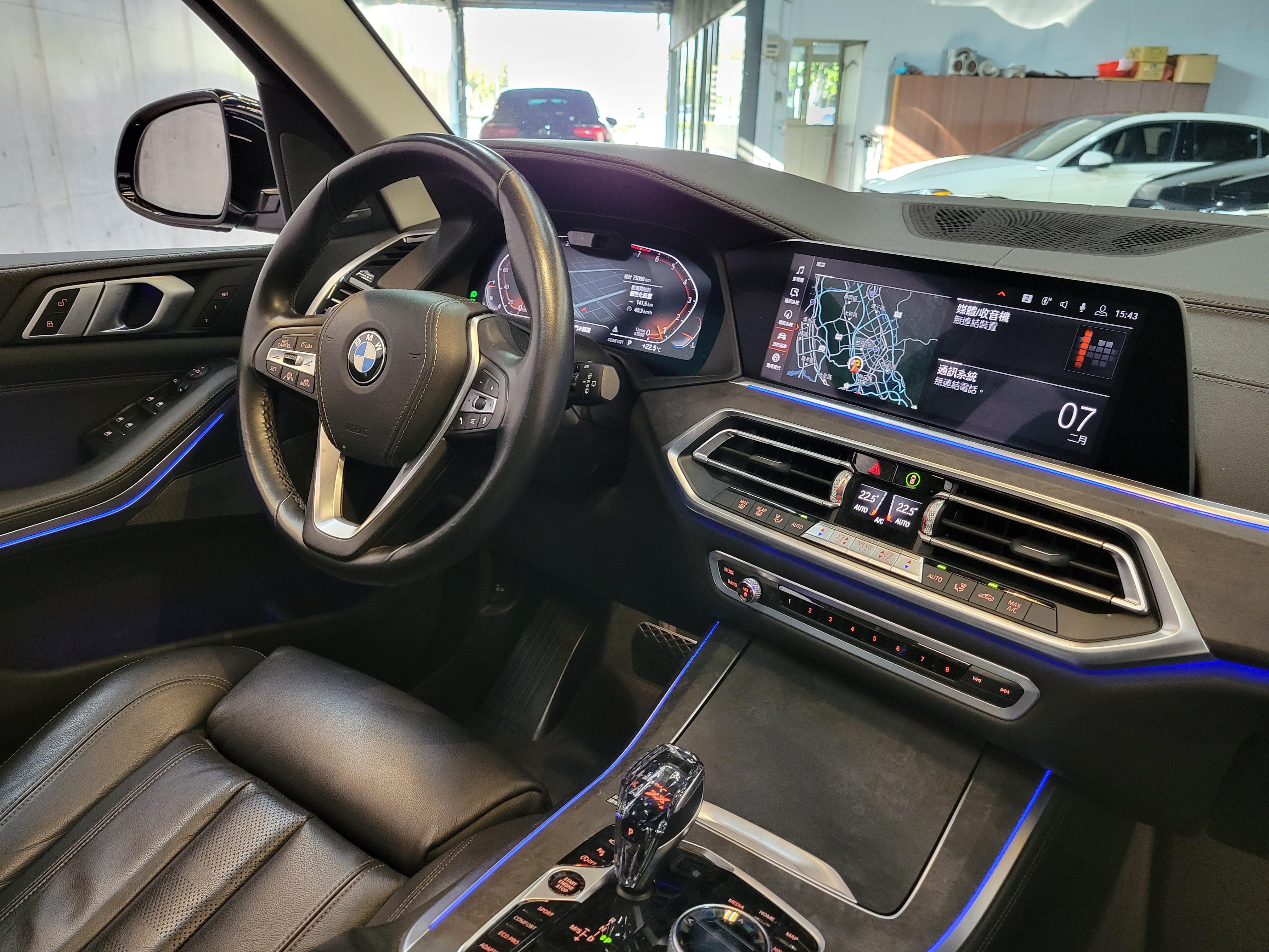 六信車業 總代理 X5 xDrive40i旗艦版 水晶套件 h/k音響 全景  第9張相片