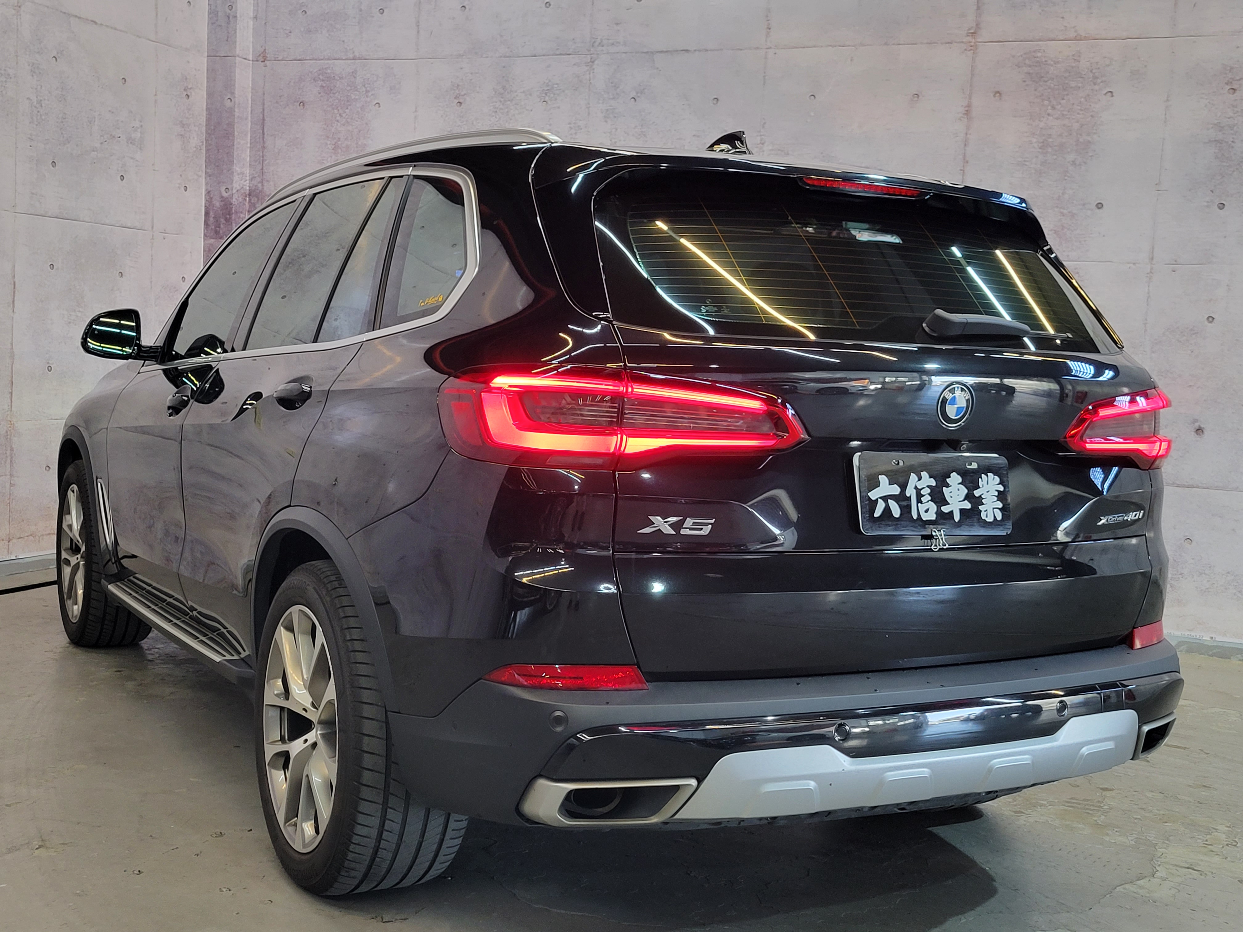 六信車業 總代理 X5 xDrive40i旗艦版 水晶套件 h/k音響 全景  第20張相片