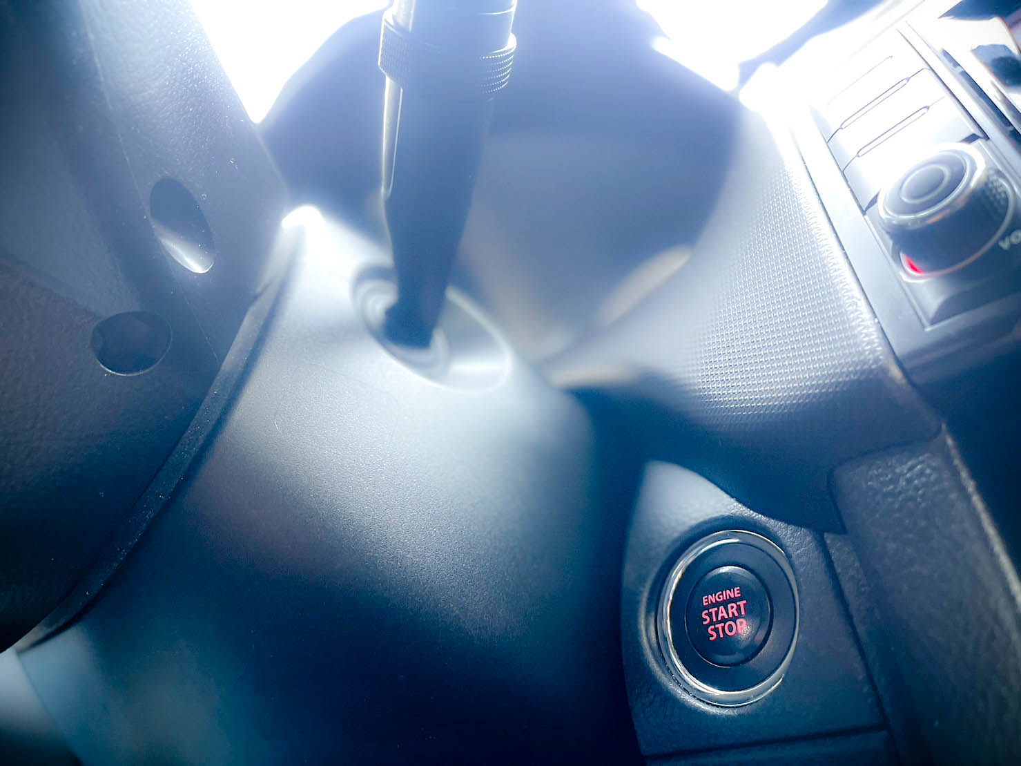 2014年 SWIFT  智慧ikey 倒車顯影  第5張相片
