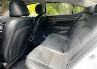 2017年 Elantra 1.6   第6張縮圖