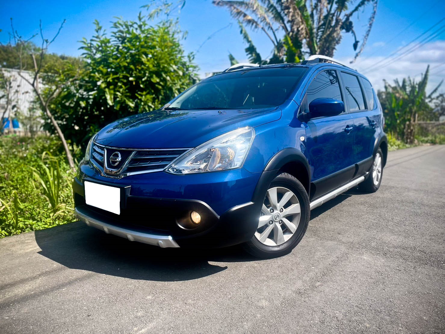 2020年 Nissan Livina 1.6 行家皮椅版  第1張相片
