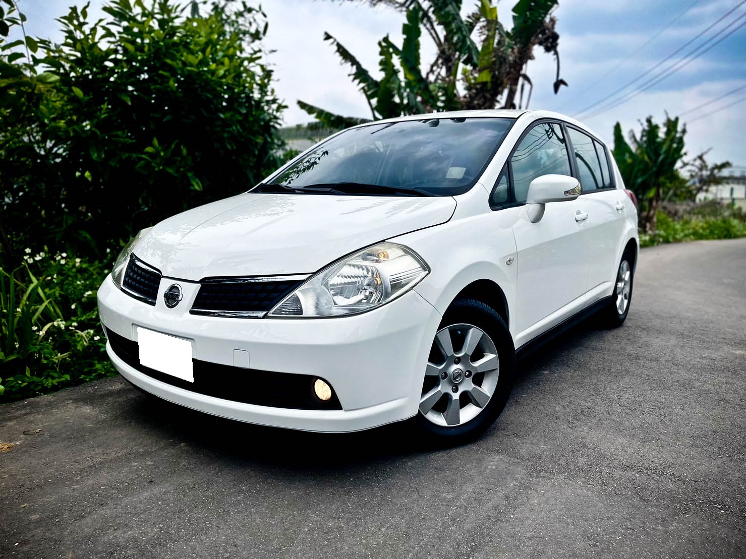 2012年 TIIDA 5D ikey  第1張相片