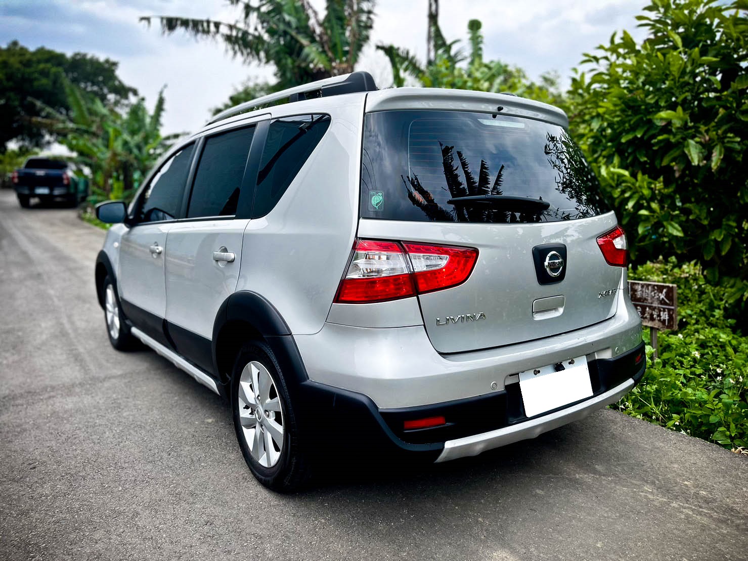 2020年 Nissan Livina 1.6 行家皮椅版  第3張相片