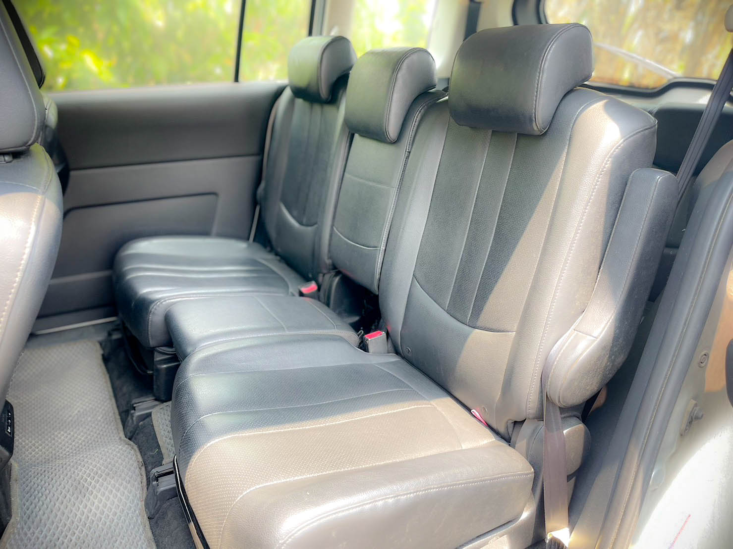 2009年 MAZDA5 七人座 後做出風口  第2張相片