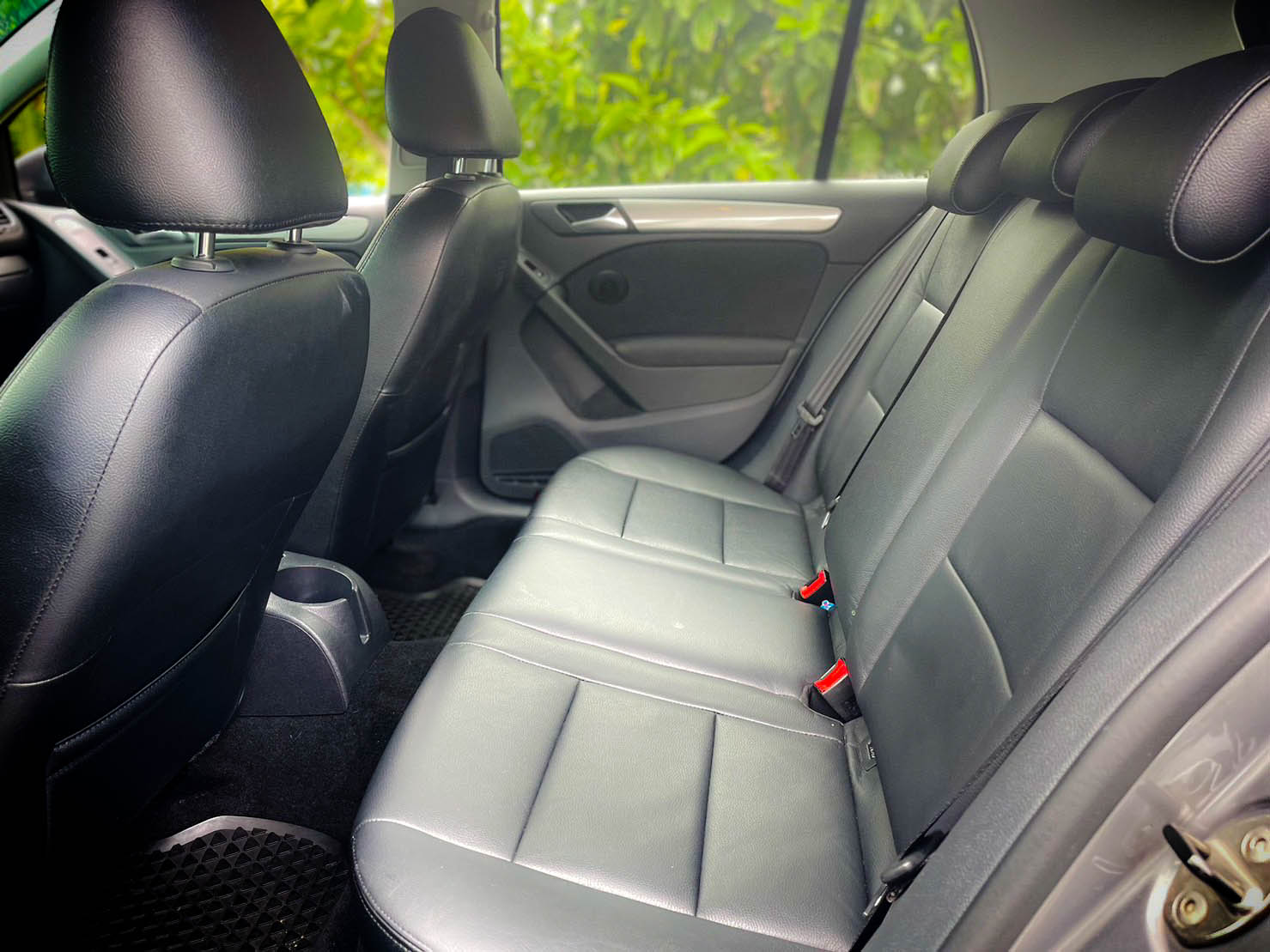 2012年 golf 1.6 安全 省油  第2張相片
