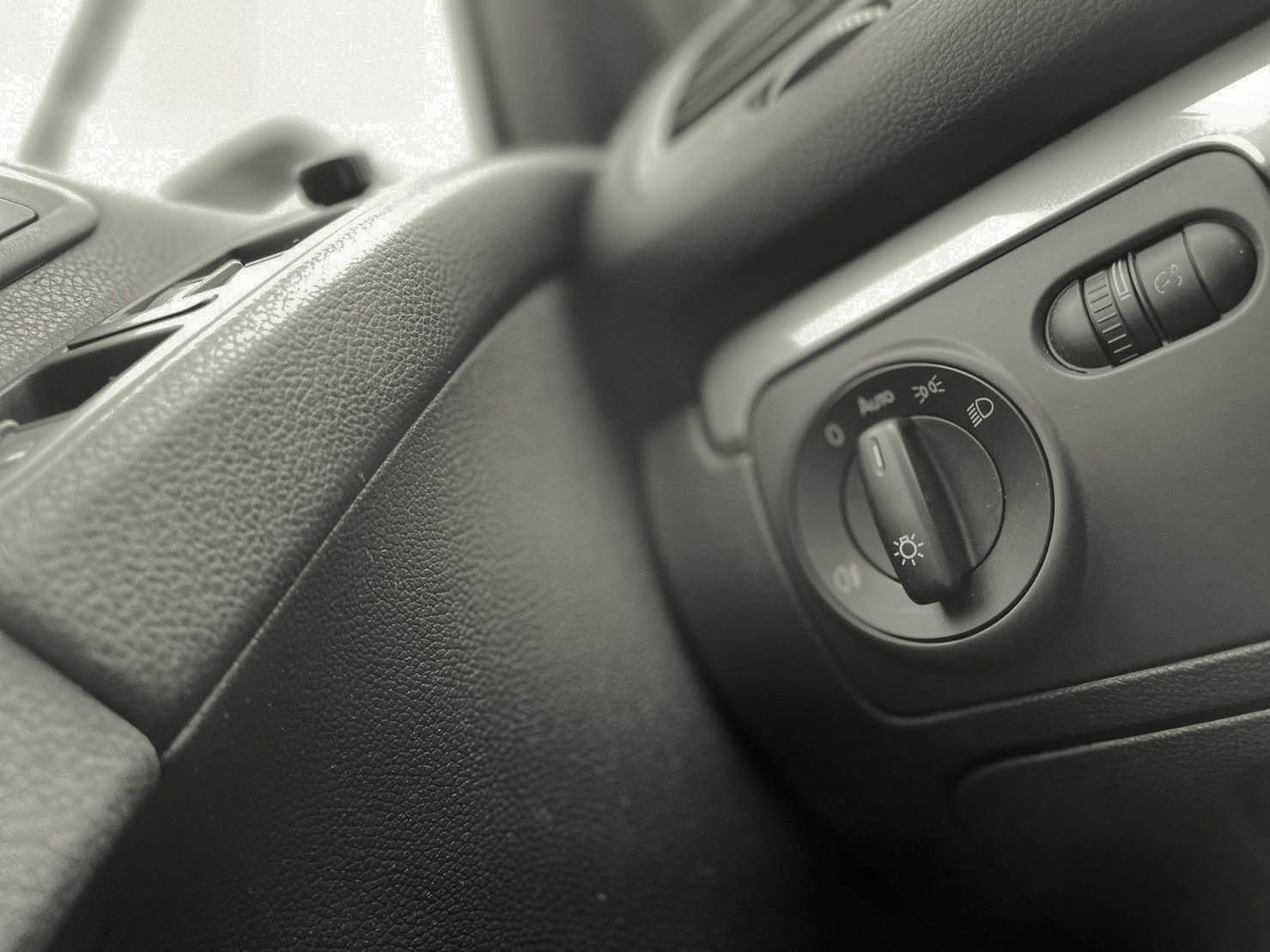 2012年 golf 1.6 安全 省油  第9張相片