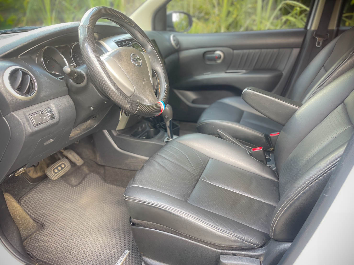 2020年 Nissan Livina 1.6  第2張相片
