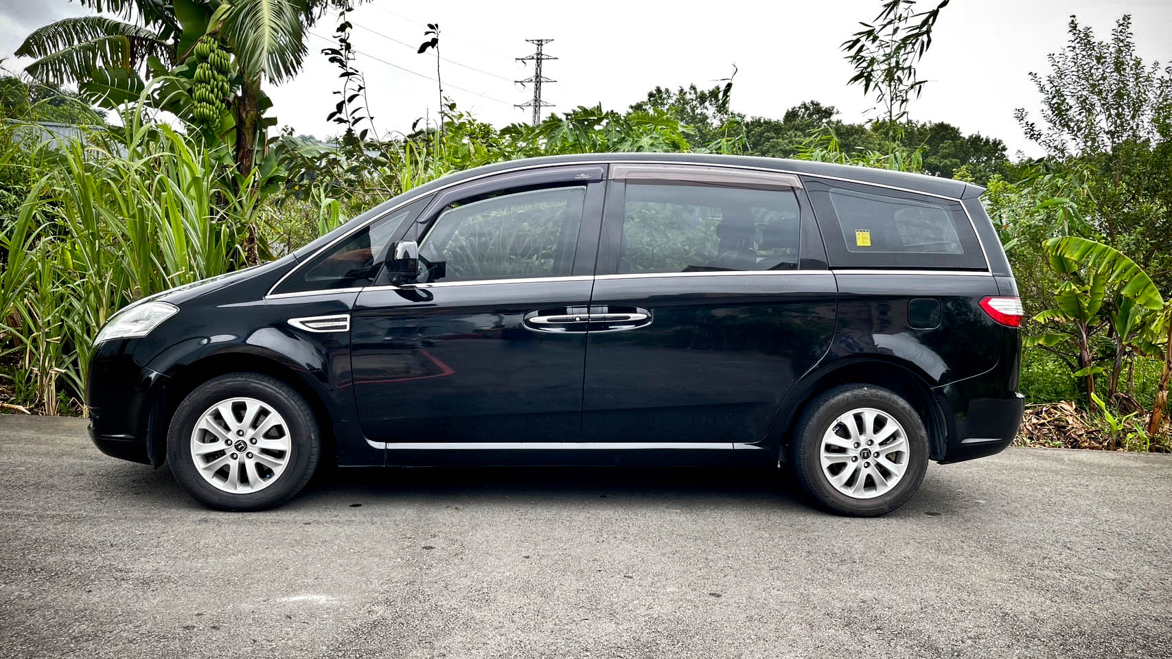2014年 Luxgen M7   第2張相片