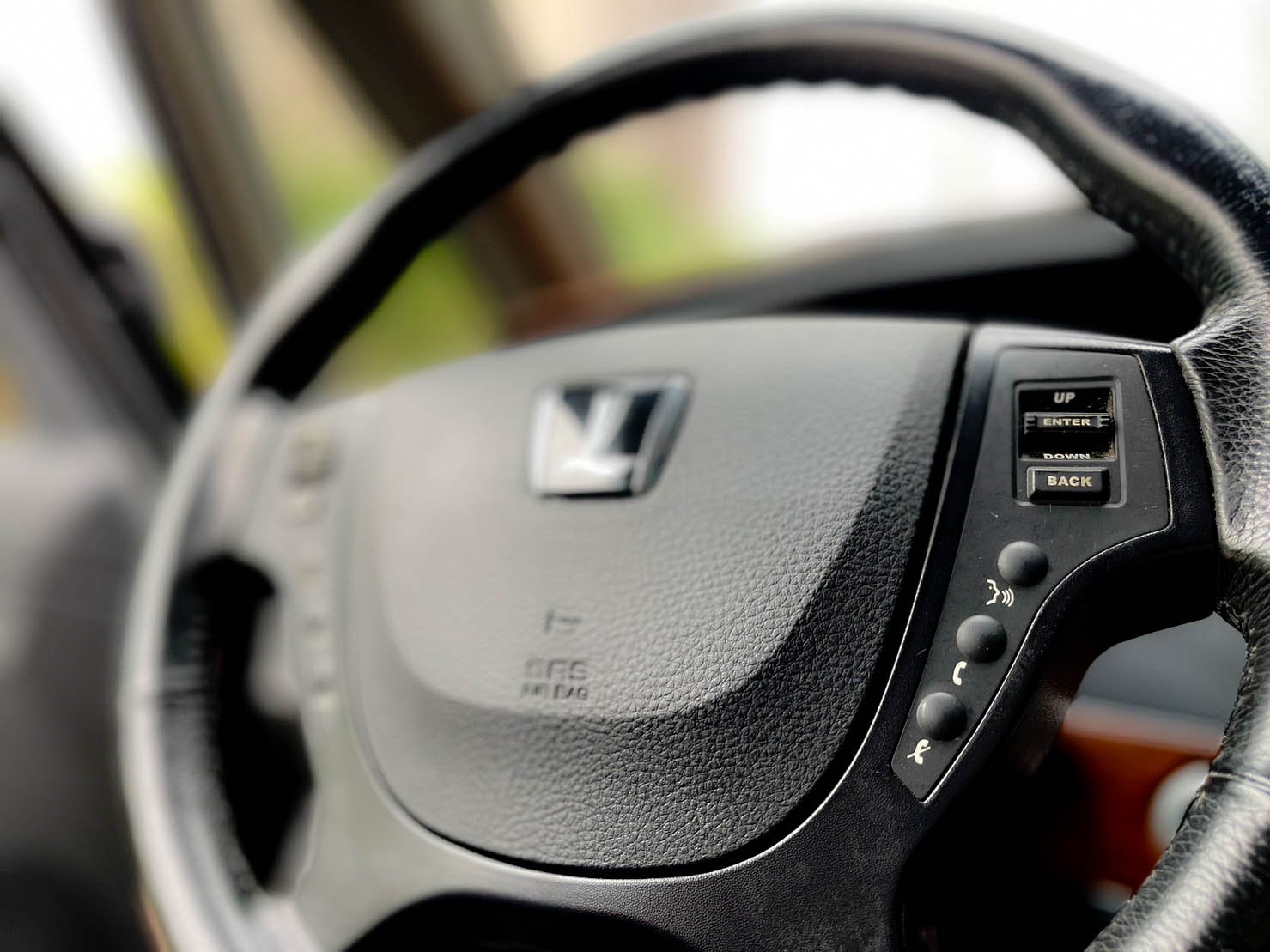 2014年 Luxgen M7   第15張相片