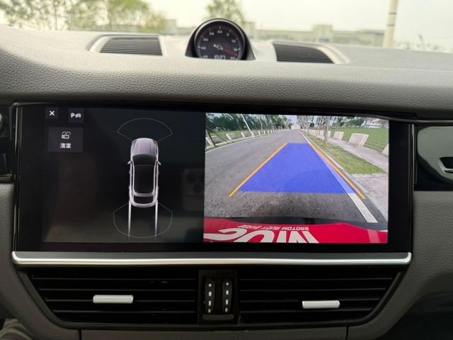 【毅寰汽車】2019 CAYENNE x 雨滴感應雨刷 x 電動尾門 x 全景天窗｜歡迎賞車 ☏  第12張相片