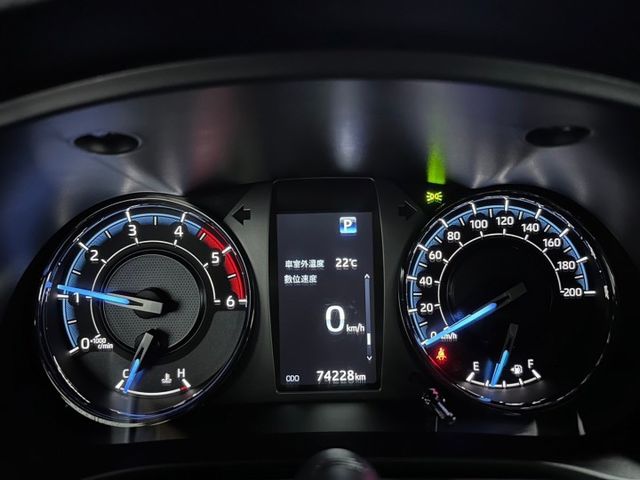 【毅寰汽車】2021 TOYOTA Hilux⛧柴油⛧免鑰⛧360環景⛧ACC跟車⛧加裝後斗拉簾 邊桿｜歡迎賞車 ☏  第3張相片