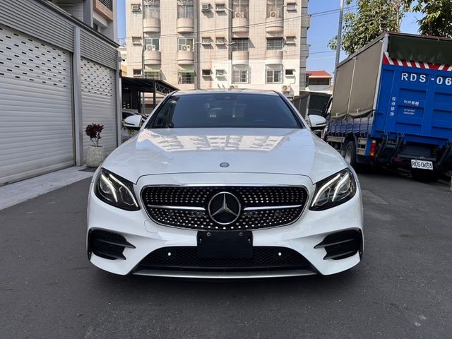 【毅寰汽車】2018 BENZ E250⛧免鑰摸門⛧360環景⛧電尾門⛧天窗⛧電動記憶座椅｜歡迎賞車 ☏  第12張相片