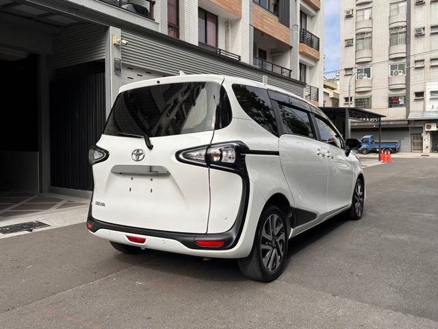 【毅寰汽車】2021 TOYOTA Sienta⛧360環景⛧電動滑門⛧免鑰摸門⛧原鈑件認證車｜歡迎賞車 ☏  第2張相片