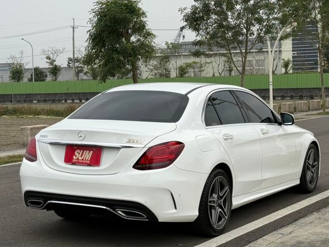 【毅寰汽車】2020 BENZ C200⛧總代理⛧23P⛧免鑰摸門⛧記憶座椅⛧數位儀錶⛧盲點⛧換檔撥片｜歡迎賞車 ☏  第2張相片