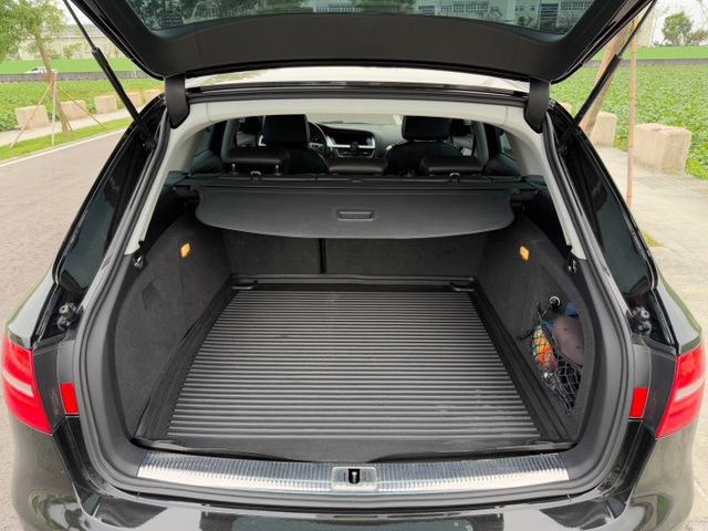 【毅寰汽車】2015 Audi A4 Avant B8.5⛧原版件⛧KW避震V2⛧中尾閥門排氣管  第13張相片