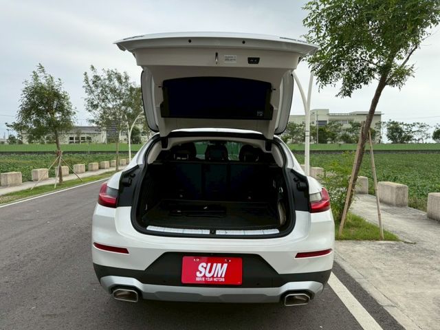 【毅寰汽車】2022 BMW X4 20i⛧延長保固一年⛧跟車⛧盲點⛧抬顯⛧電尾門⛧摸門解鎖⛧免鑰匙啟動｜歡迎賞車 ☏  第17張相片