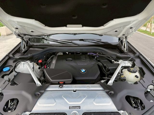【毅寰汽車】2022 BMW X4 20i⛧延長保固一年⛧跟車⛧盲點⛧抬顯⛧電尾門⛧摸門解鎖⛧免鑰匙啟動｜歡迎賞車 ☏  第20張相片