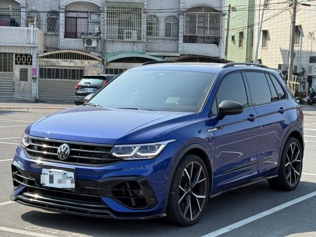 【毅寰汽車】2024 福斯 TIGUAN R⛧IKEY⛧電尾門⛧導航⛧抬顯⛧盲點⛧全景天窗⛧H/K⛧精品改｜歡迎賞車 ☏  第1張相片