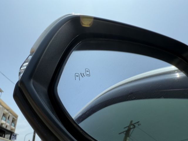車輛整備中 歡迎預約賞車~  第9張相片