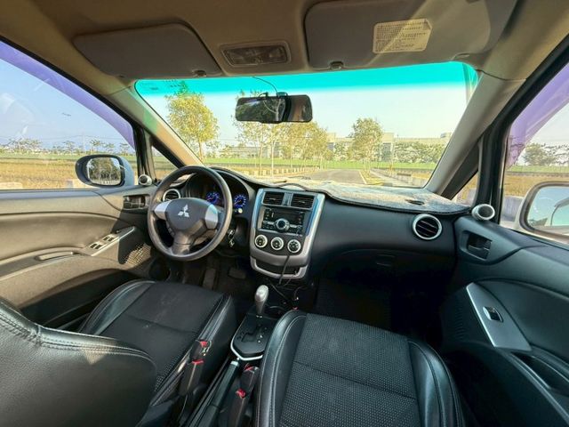 【毅寰汽車】2014 三菱 Colt Plus⛧公司行號愛用公務車⛧防盜⛧音響主機⛧鋁圈⛧倒車雷達｜歡迎賞車 ☏  第9張相片