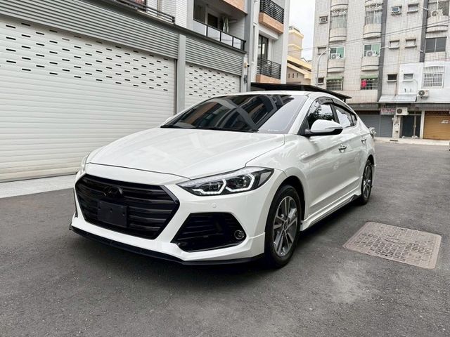 【毅寰汽車】2017 現代 Elantra 旗艦版⛧IKEY⛧閥門⛧排氣管⛧定速⛧倒車顯影⛧胎壓偵測｜歡迎賞車 ☏  第1張相片