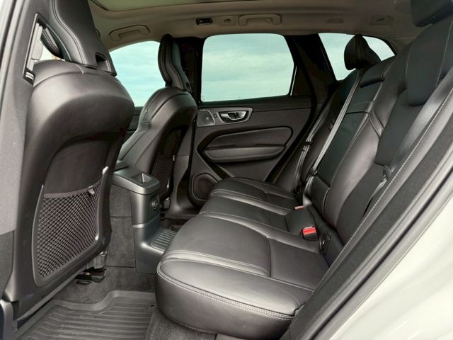 【毅寰汽車】2021 XC60 T8⛧IKEY⛧導航⛧環景⛧抬顯⛧電尾門⛧全景天窗⛧電動座椅⛧水晶排檔頭｜歡迎賞車 ☏  第7張相片
