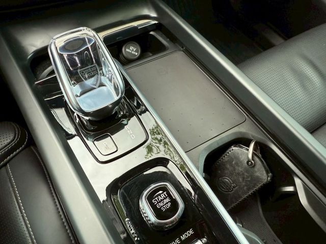 【毅寰汽車】2021 XC60 T8⛧IKEY⛧導航⛧環景⛧抬顯⛧電尾門⛧全景天窗⛧電動座椅⛧水晶排檔頭｜歡迎賞車 ☏  第14張相片