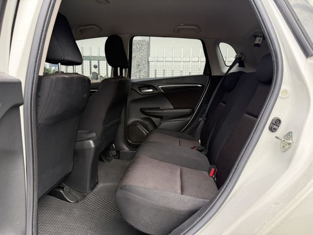 車輛整備中 歡迎預約賞車~  第6張相片