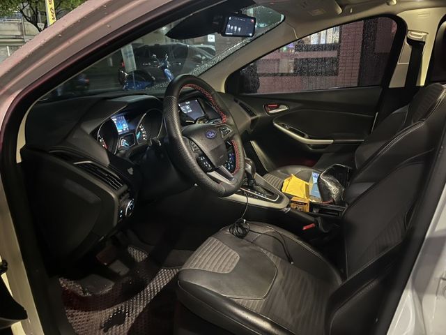 車輛整備中 歡迎預約賞車~  第6張相片