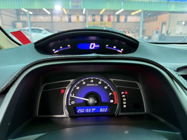 車輛整備中 歡迎預約賞車~  第3張相片
