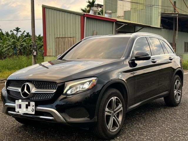 【毅寰汽車】2017 BENZ GLC300⛧IKEY⛧盲點⛧導航⛧電尾門⛧電動記憶座椅｜歡迎賞車 ☏  第1張相片