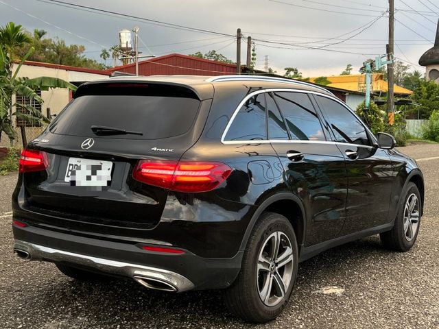 【毅寰汽車】2017 BENZ GLC300⛧IKEY⛧盲點⛧導航⛧電尾門⛧電動記憶座椅｜歡迎賞車 ☏  第2張相片