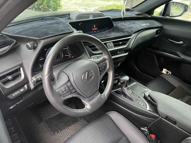 【毅寰汽車】2021 LEXUS UX250h⛧IKEY⛧ACC⛧導航⛧盲點⛧環景⛧電尾門⛧雙前電熱椅｜歡迎賞車 ☏  第5張相片