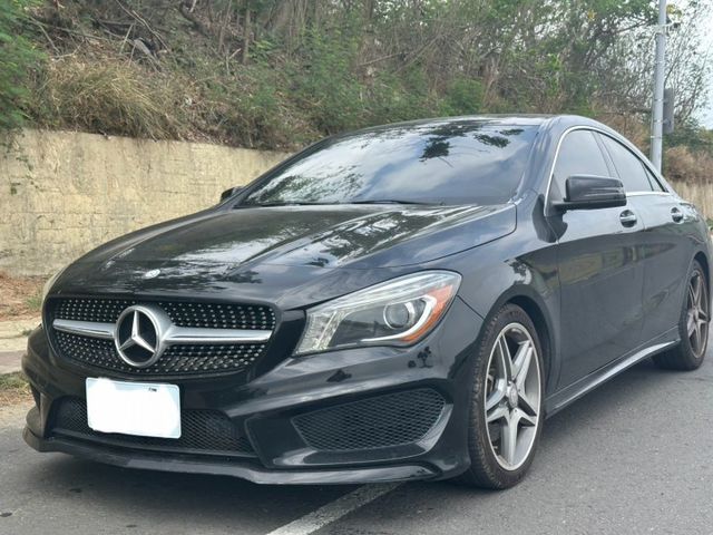 【毅寰汽車】2015 BENZ CLA250 AMG⛧摸門解鎖⛧免鑰匙啟動⛧盲點⛧全景天窗⛧雙電動記憶座椅｜歡迎賞車 ☏  第1張相片