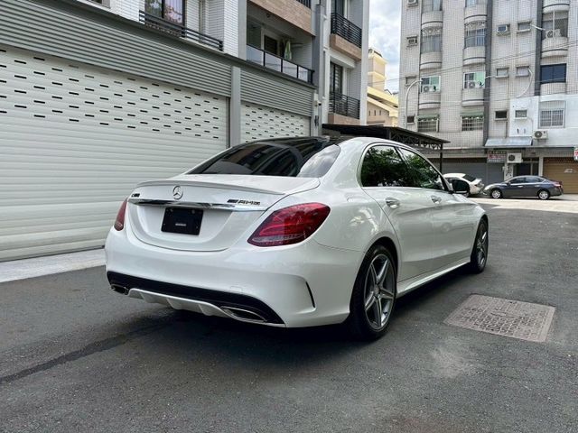 【毅寰汽車】2015 BENZ C300 AMG⛧基本滿⛧柏林之音⛧免鑰匙啟動⛧摸門解鎖⛧全景天窗｜歡迎賞車 ☏  第2張相片