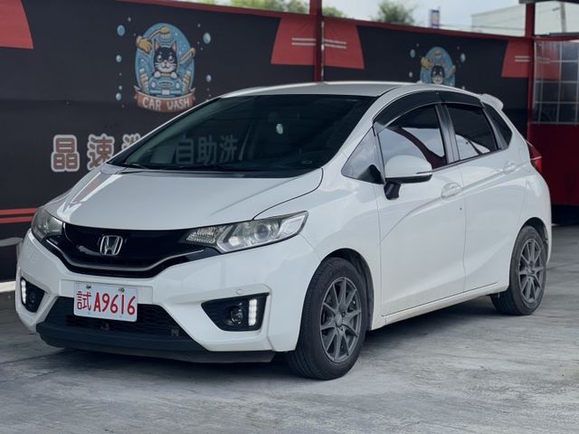 2017本田 FIT/原版件/S版/Carplay /換檔撥片/輕盈小車/移動、找車位都方便/歡迎賞車☏  第1張相片