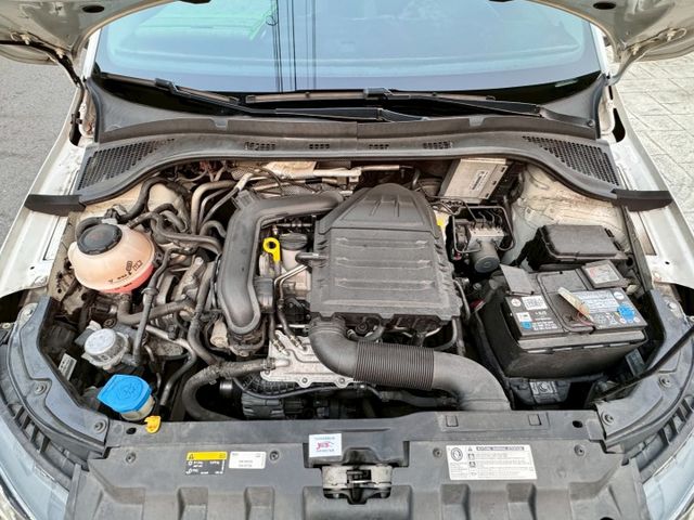 2018 SKODA FABIA/原版件/COMBI1.0TSI 版本/免鑰匙/旅行式/歡迎賞車☏  第15張相片