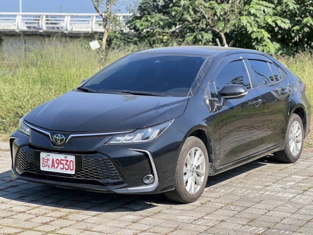 2024 TOYOTA ALTIS/盲點偵測/摸門/免鑰匙/倒車顯影/免鑰匙/後座出風口  第1張相片