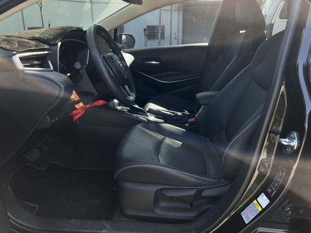 2024 TOYOTA ALTIS/盲點偵測/摸門/免鑰匙/倒車顯影/免鑰匙/後座出風口  第5張相片