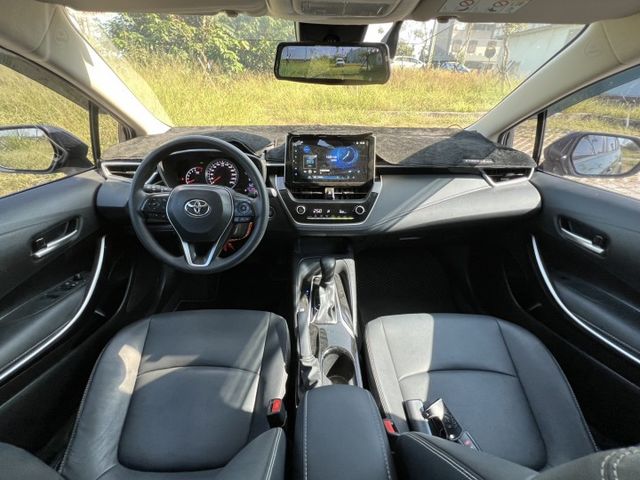 2024 TOYOTA ALTIS/盲點偵測/摸門/免鑰匙/倒車顯影/免鑰匙/後座出風口  第9張相片